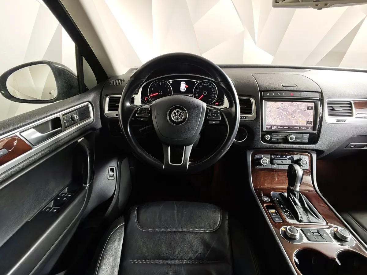 Volkswagen Touareg 3.6 FSI Tiptronic 4Motion (249 л.с.) V6 FSI Коричневый в АВИЛОН. Слайд №20