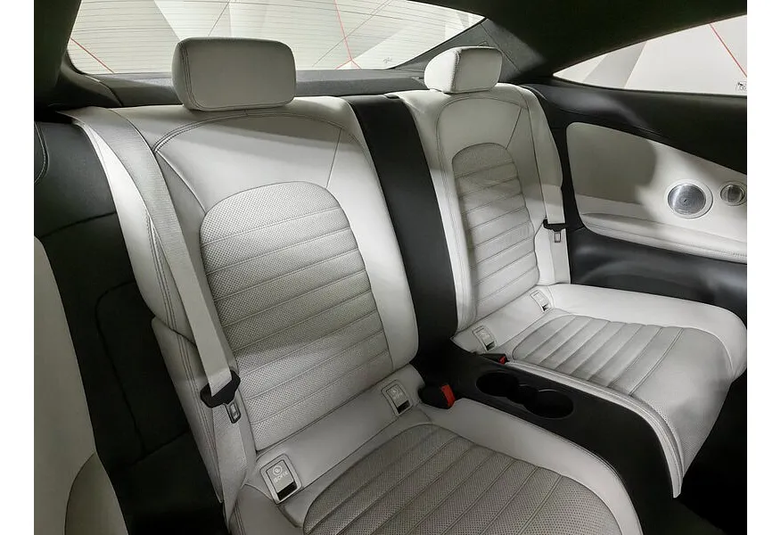 Mercedes-Benz C-Класс C 200 4Matic 9G-Tronic (184 л.с.) Особая серия Синий в АВИЛОН. Слайд №17