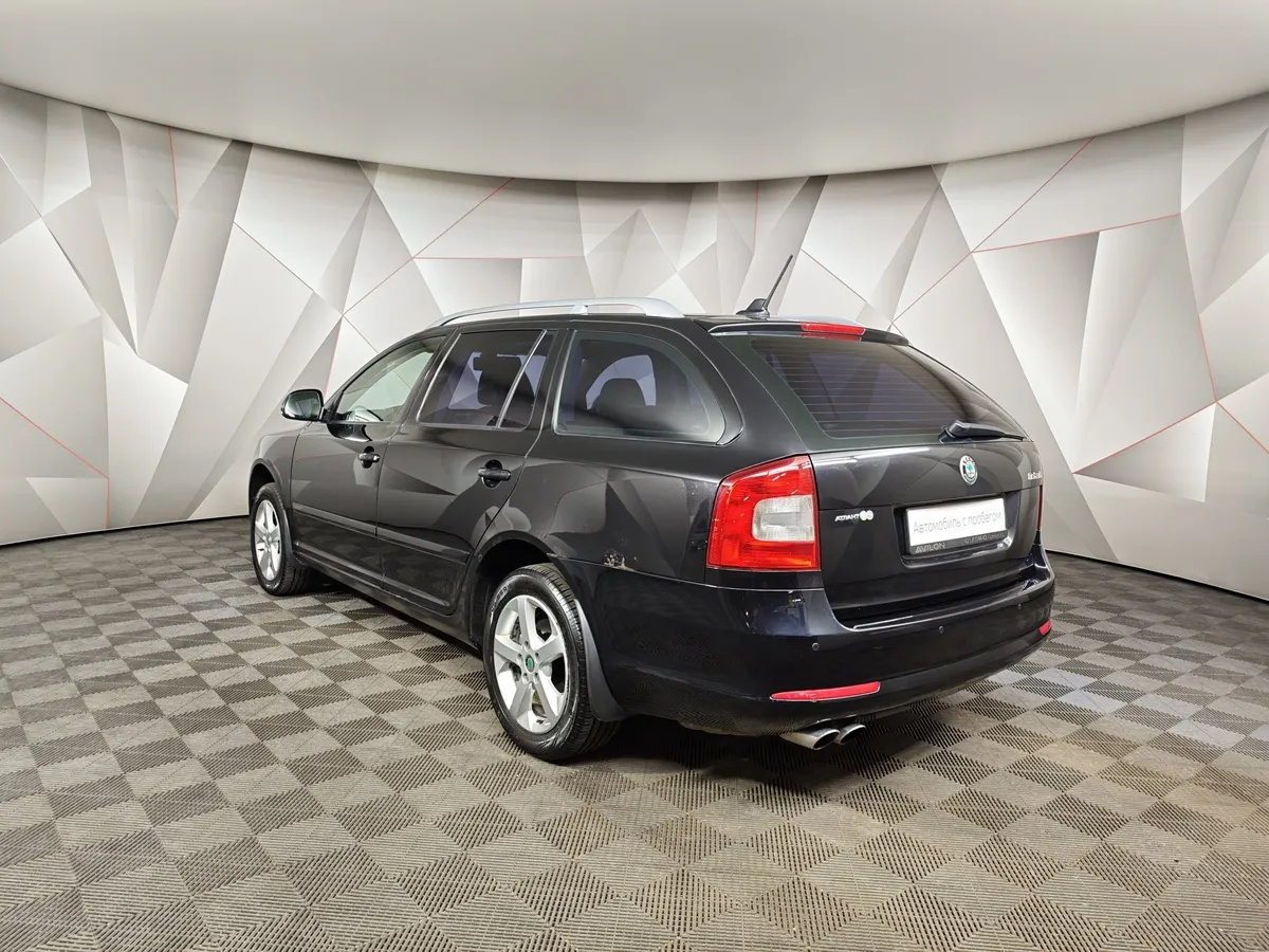 Skoda Octavia 1.8 TSI DSG (152 л.с.) Черный в АВИЛОН. Слайд №4