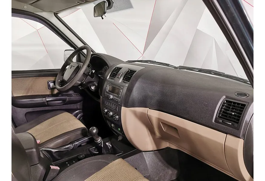 LIVE. Слайд №9