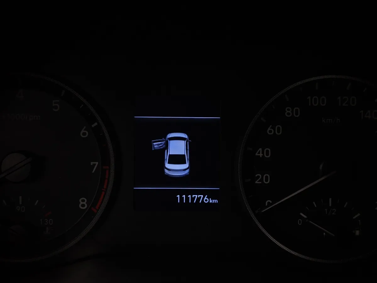 Hyundai Solaris 1.6 AT (123 л.с.) Active Plus Красный в АВИЛОН. Слайд №16