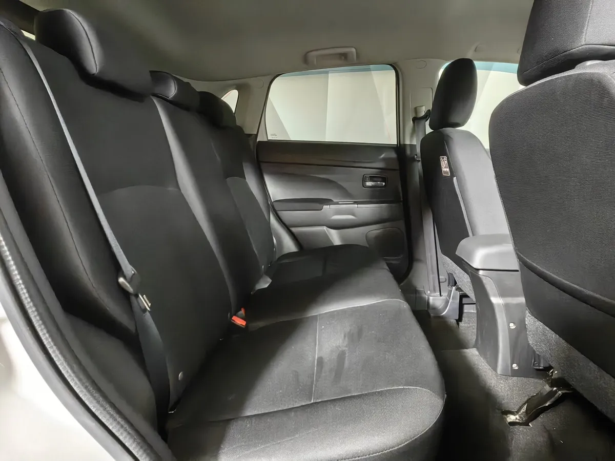 Mitsubishi ASX 1.8 CVT 2WD (140 л.с.) Белый в АВИЛОН. Слайд №16