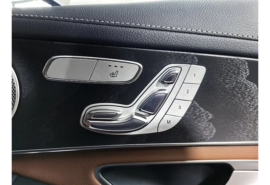 Mercedes-Benz GLC 43 AMG 9G-TRONIC 4MATIC+ (390 л.с.) Особая серия Синий в АВИЛОН. Слайд №26