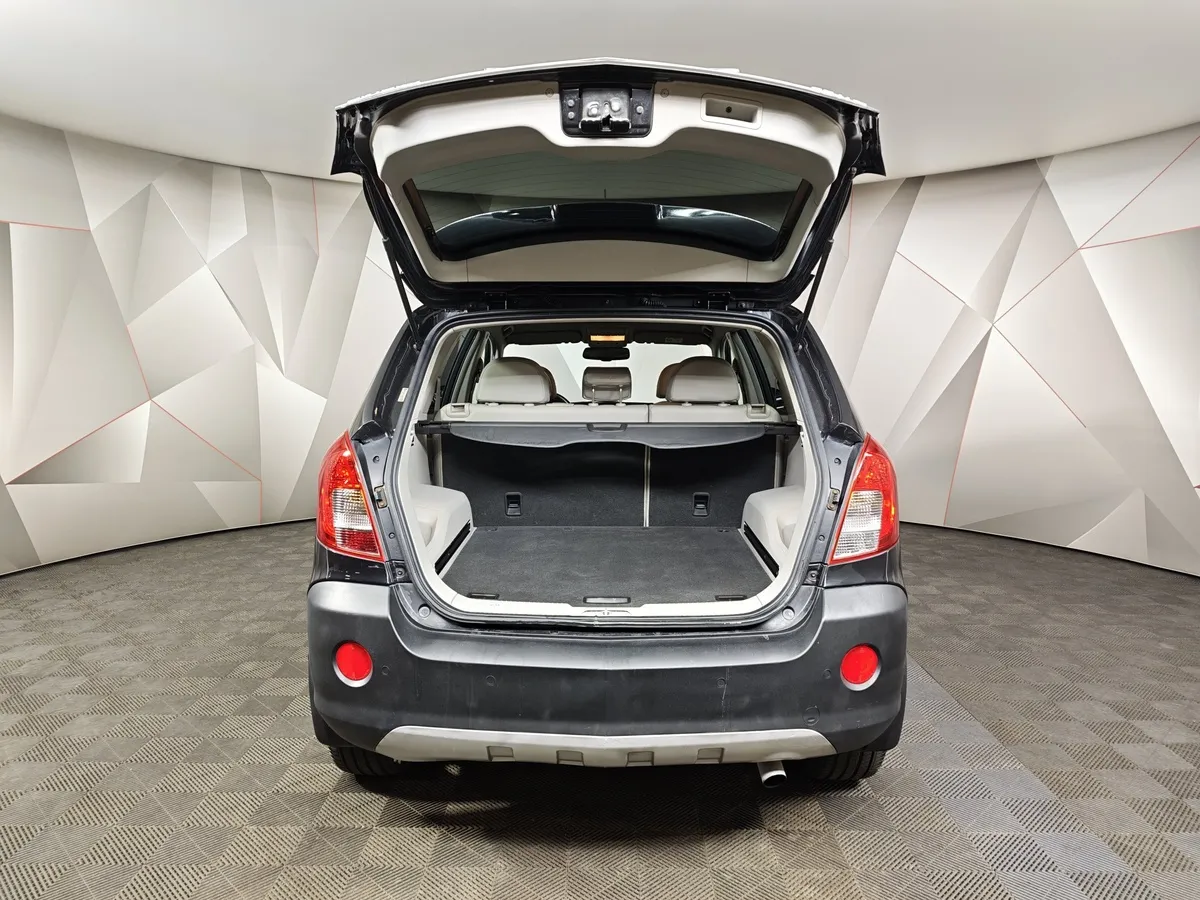 Opel Antara 2.2 CDTi AT AWD (184 л.с.) Черный в АВИЛОН. Слайд №11