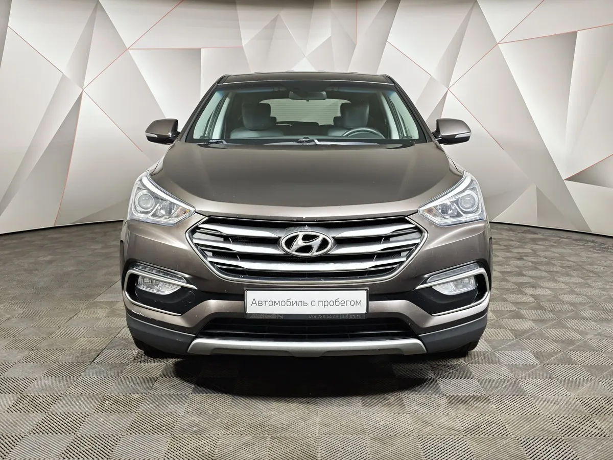 Hyundai Santa Fe 2.4 AT 4WD (175 л.с.) Comfort Коричневый в АВИЛОН. Слайд №7