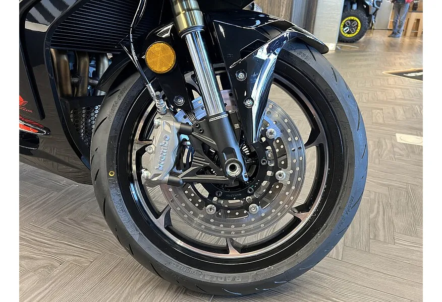 QJMOTOR SRK 421 RR 421 см³ (77 л.с.) (77) 421 в АВИЛОН. Слайд №13