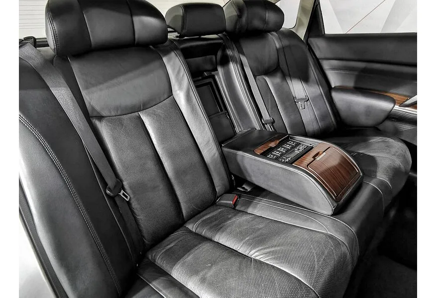 Nissan Teana 2.5 Xtronic (182 л.с.) Серебристый в АВИЛОН. Слайд №12