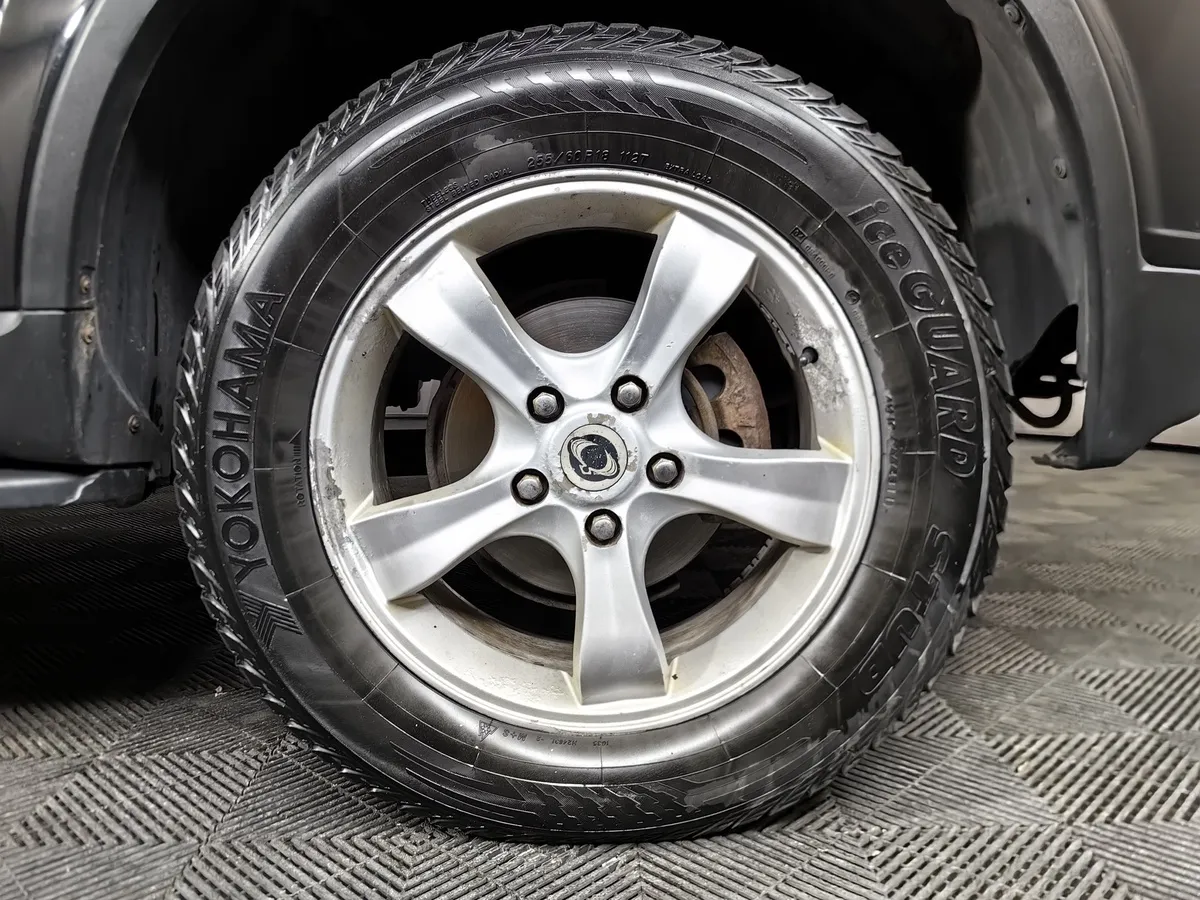 SsangYong Rexton 2.7 Xdi T-Tronic 4WD (165 л.с.) Черный в АВИЛОН. Слайд №9