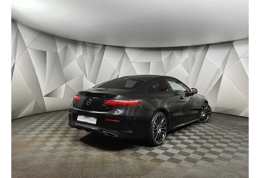 LIVE. Слайд №8