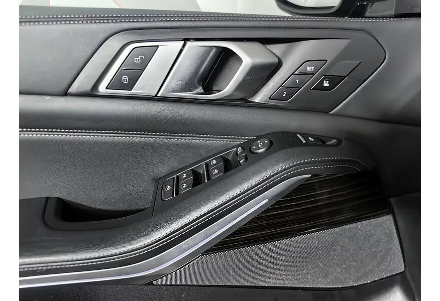 BMW X5 xDrive40i Steptronic (340 л.с.) Серый в АВИЛОН. Слайд №18