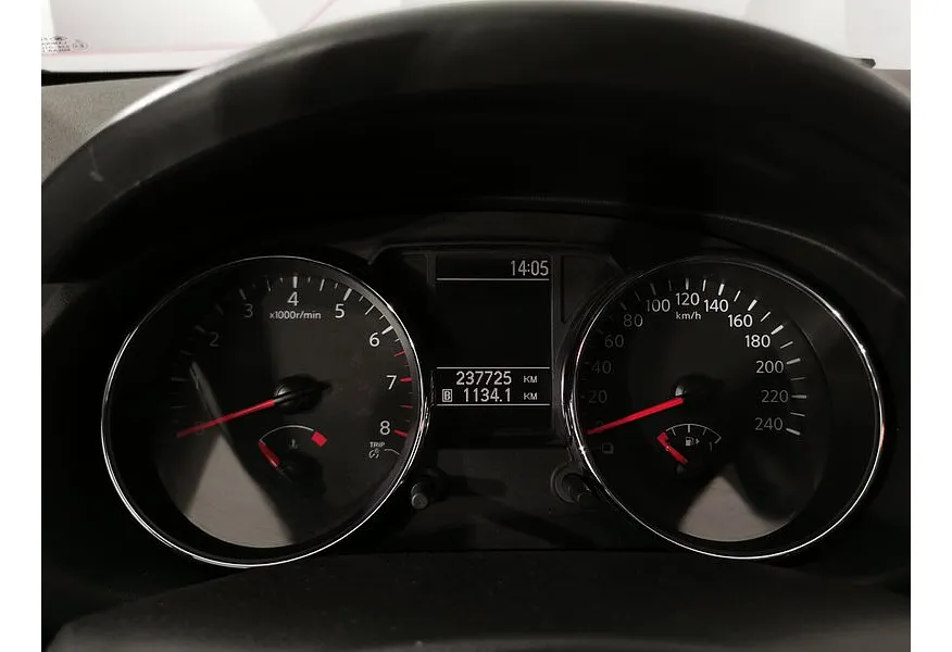 Nissan Qashqai 2.0 CVT FWD (141 л.с.) XE Белый в АВИЛОН. Слайд №18