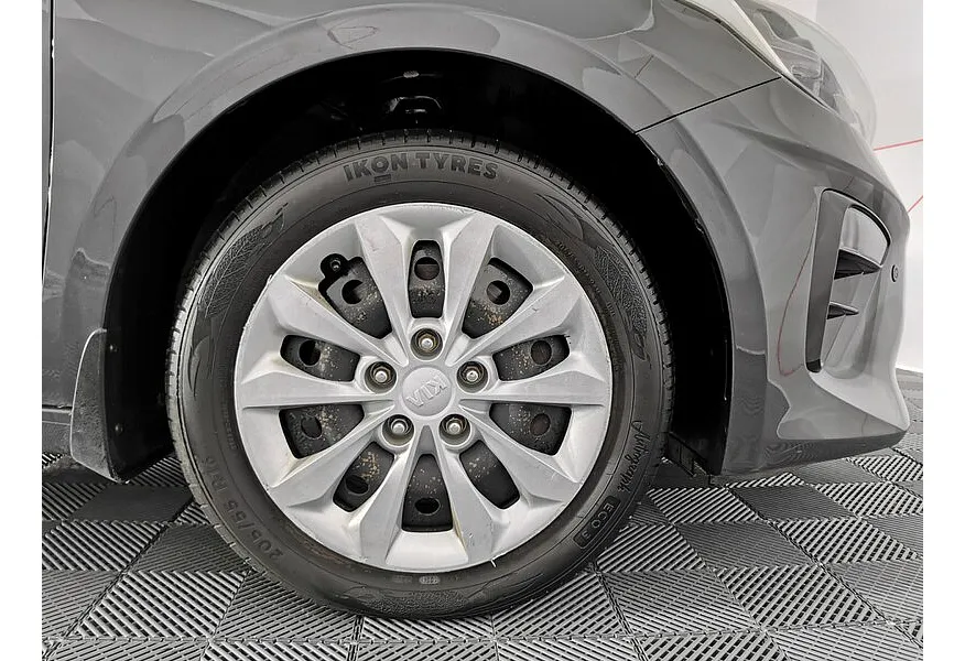 LIVE. Слайд №17