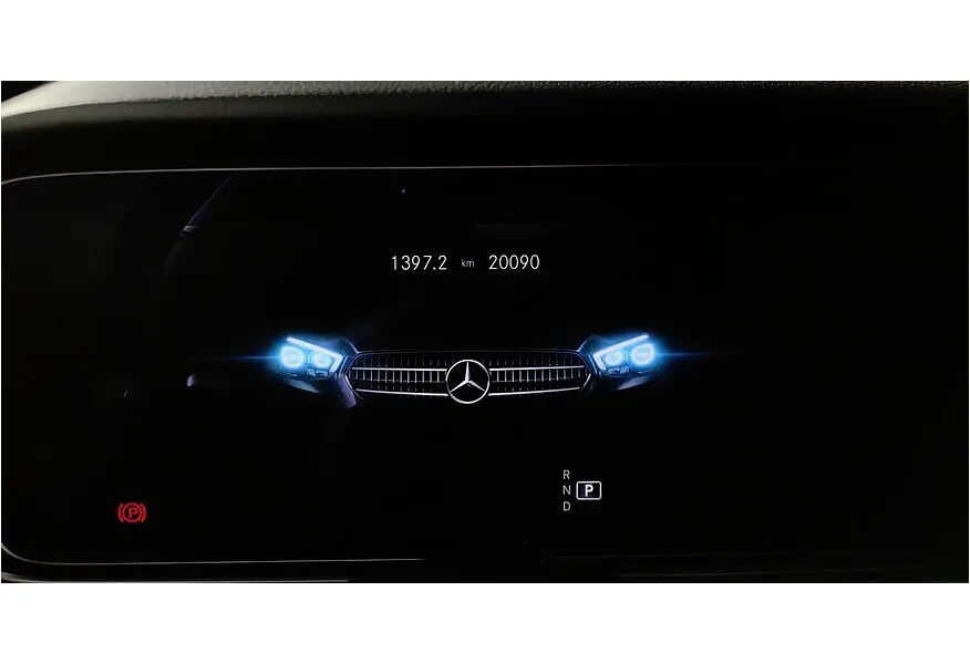 Mercedes-Benz E-Класс E 300 d 4MATIC 9G-TRONIC (249 л.с.) Sport Plus Черный в АВИЛОН. Слайд №18