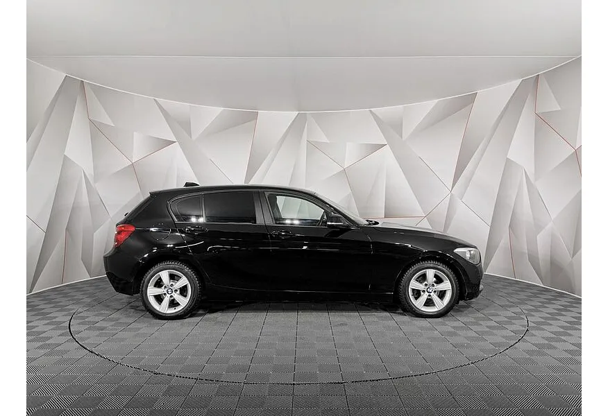 BMW 1 серия 116i AT (136 л.с.) Черный в АВИЛОН. Слайд №6 BMW 1 серия 116i AT (136 л.с.) Черный в АВИЛОН. Слайд №6