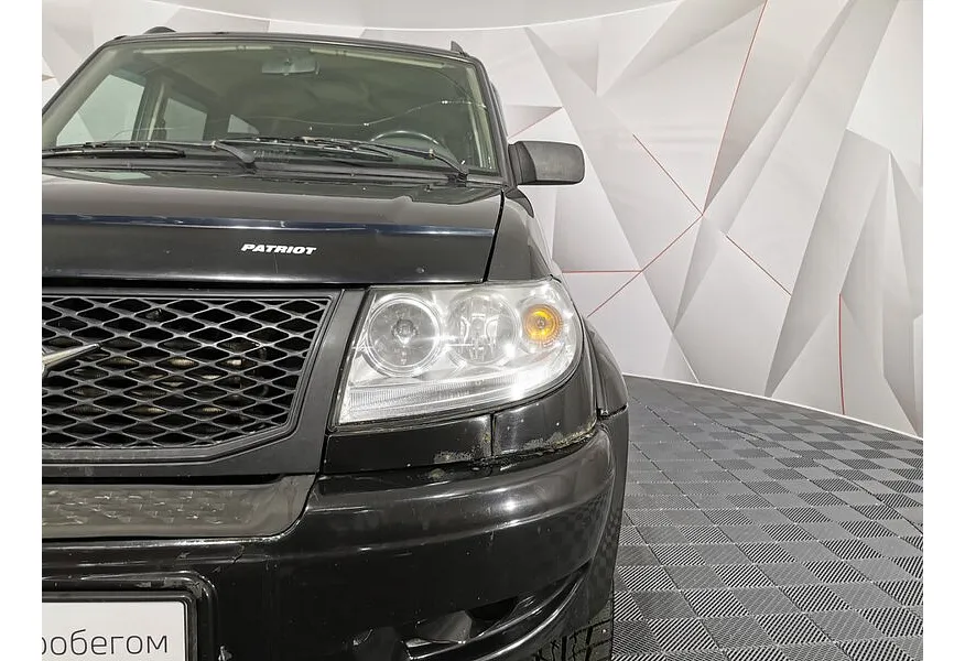 УАЗ Patriot 2.7 MT 4WD (128 л.с.) Черный в АВИЛОН. Слайд №10