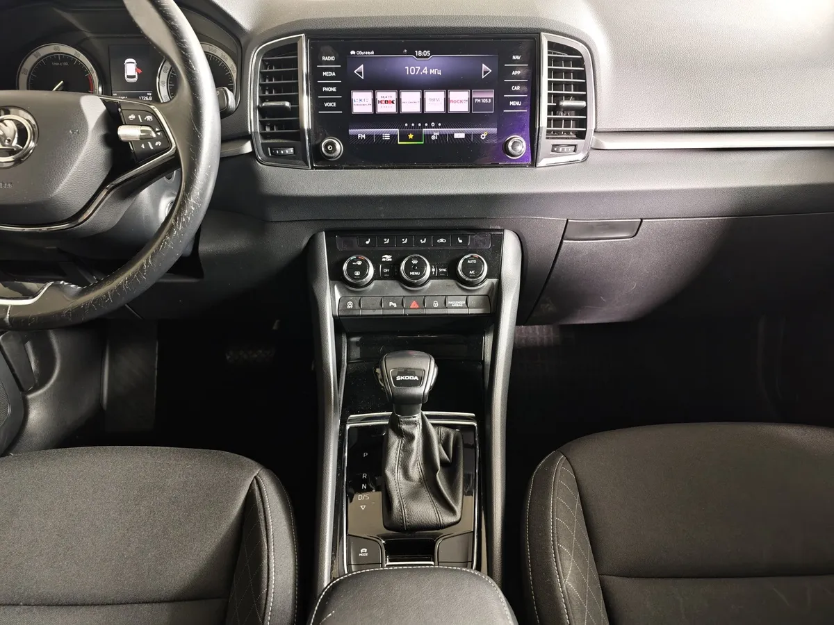 Skoda Karoq 1.4 AT FWD (150 л.с.) Ambition Зеленый в АВИЛОН. Слайд №14