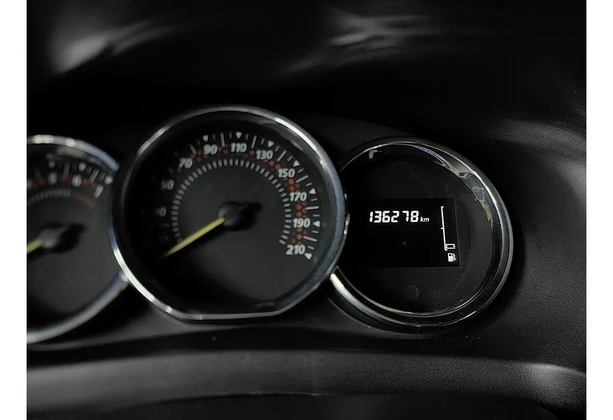 Renault Logan 1.6 AT FWD (102 л.с.) Серый в АВИЛОН. Слайд №18