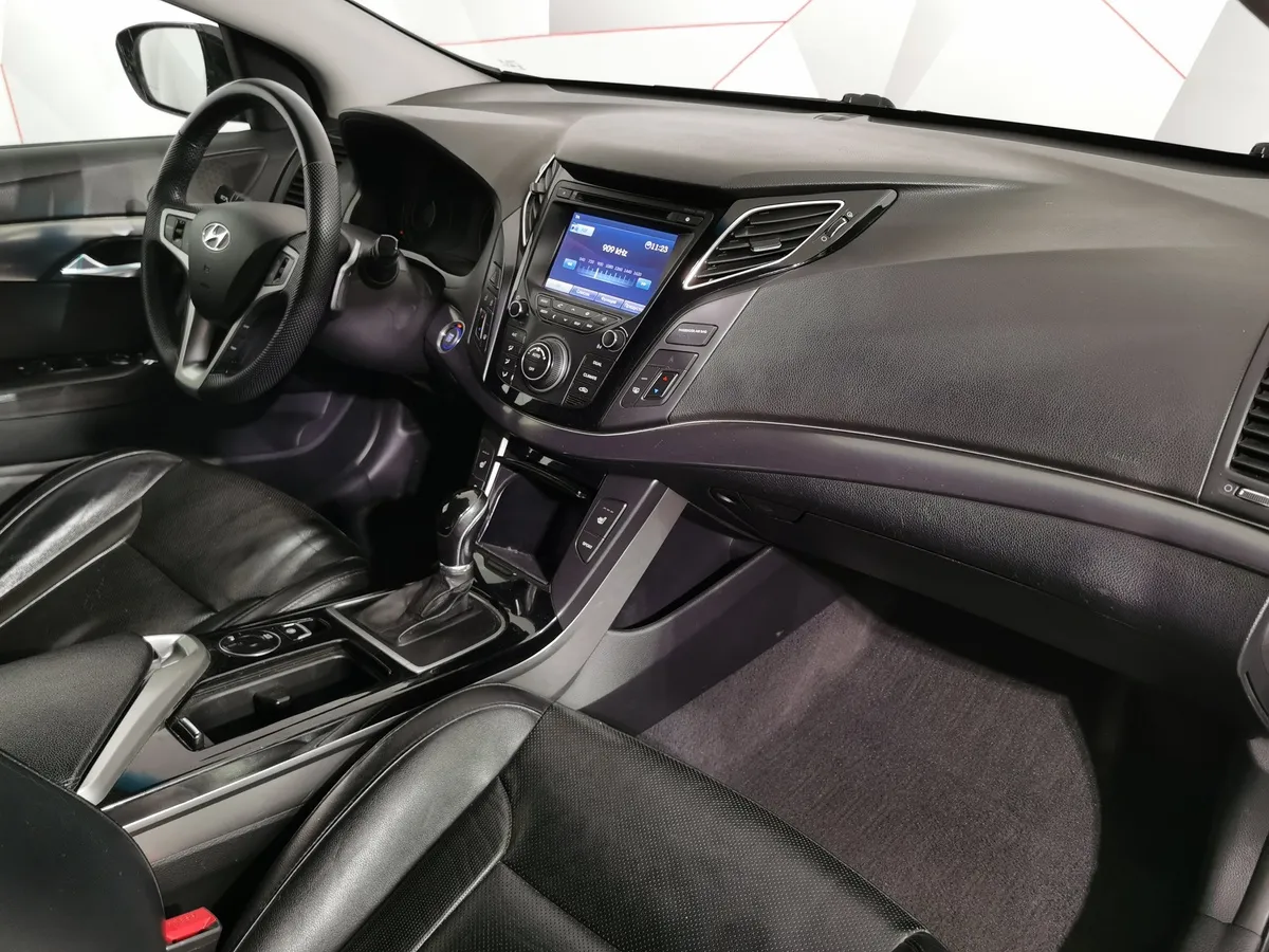 Hyundai i40 2.0 AT (150 л.с.) Business Синий в АВИЛОН. Слайд №12