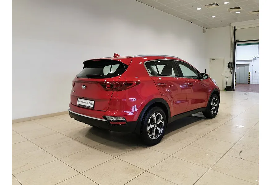 Kia Sportage 2.0 MPI AT 4WD (150 л.с.) Luxe Красный в АВИЛОН. Слайд №2