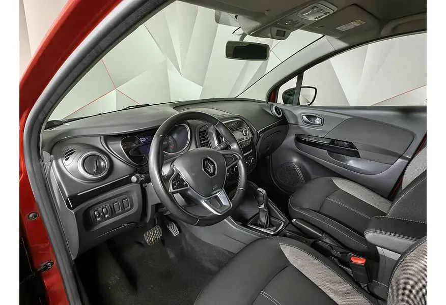 Renault Kaptur 1.3 CVT FWD (150 л.с.) Edition One Красный в АВИЛОН. Слайд №19