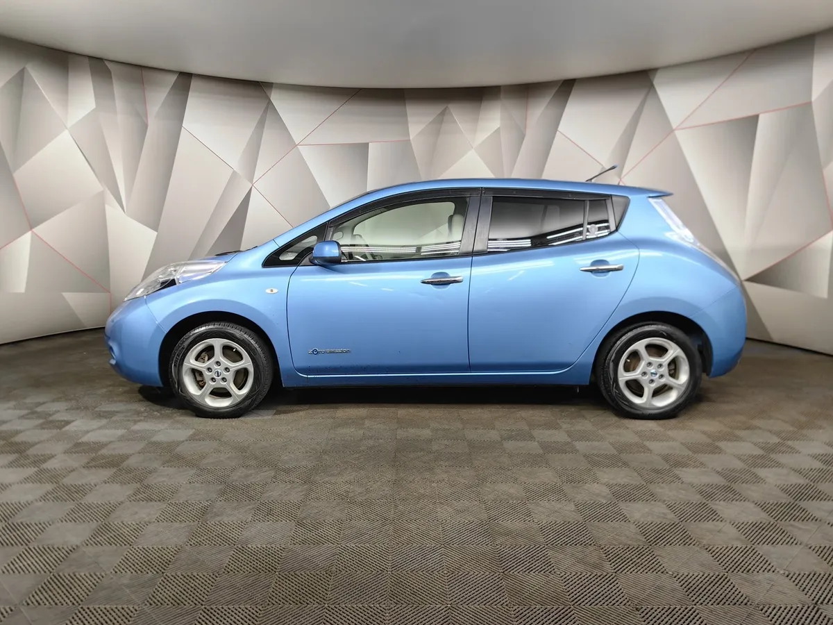 Nissan Leaf AT (109 л.с.) Синий в АВИЛОН. Слайд №5
