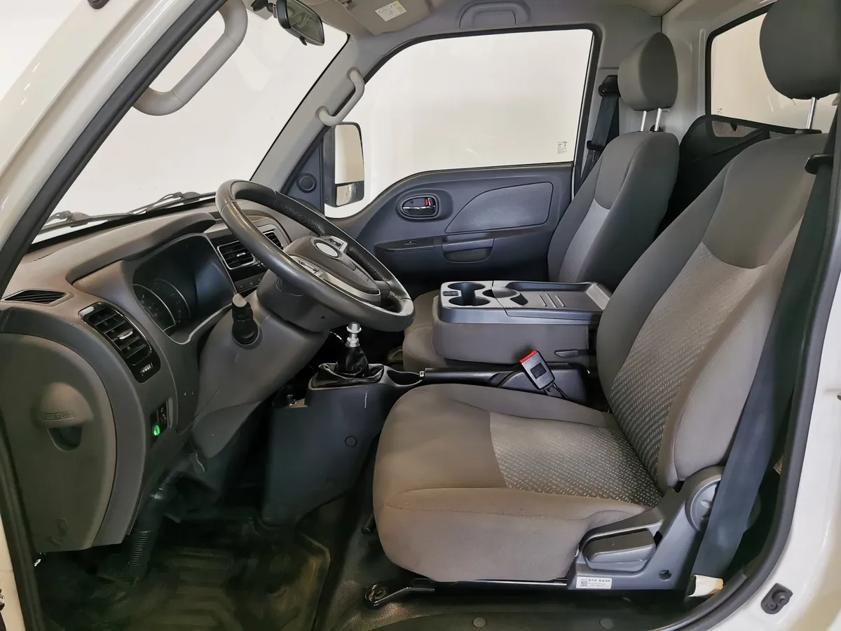 Sollers Argo 2.0d MT RWD LWB (130 л.с.) 3.5T Белый в АВИЛОН. Слайд №12
