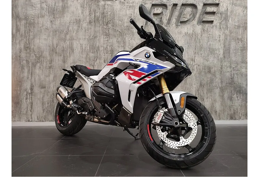 BMW Motorrad R 1300 RS 1300 см³ (145 л.с.) (145) 1300 Синий в АВИЛОН. Слайд №2