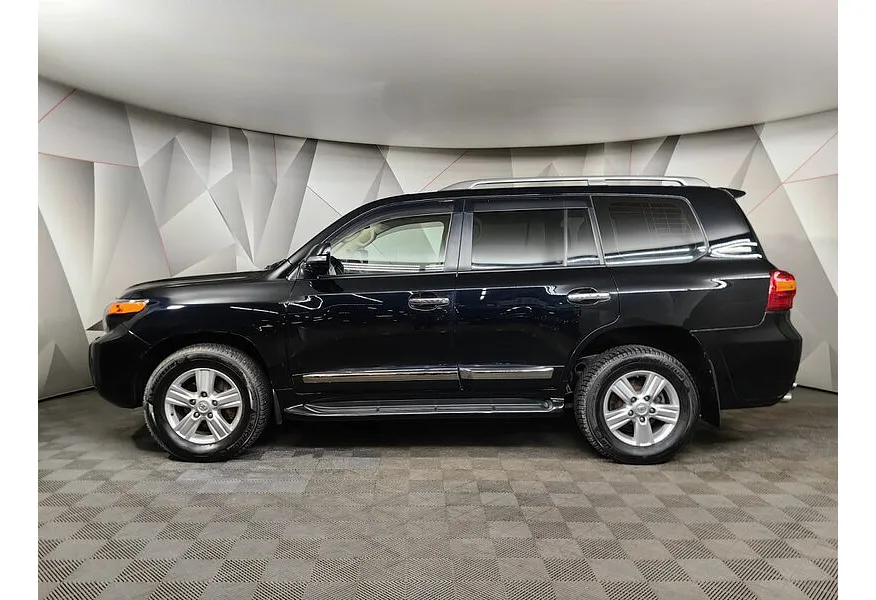 Toyota Land Cruiser 4.5 Twin-Turbo D AT 4WD (5 мест) (235 л.с.) Престиж Черный в АВИЛОН. Слайд №5