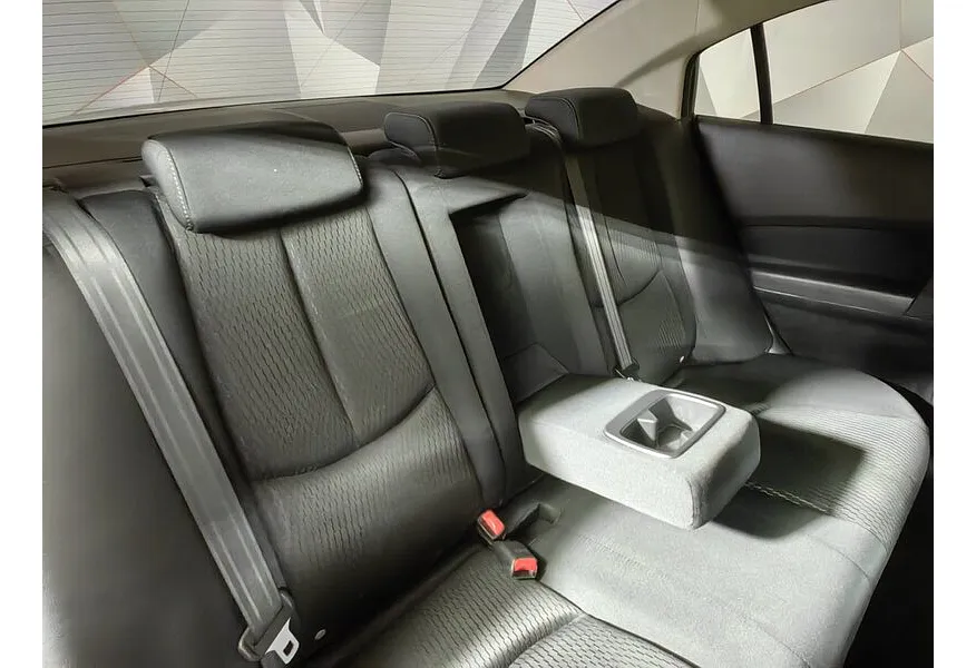 Mazda 6 1.8 MT (120 л.с.) Красный в АВИЛОН. Слайд №16