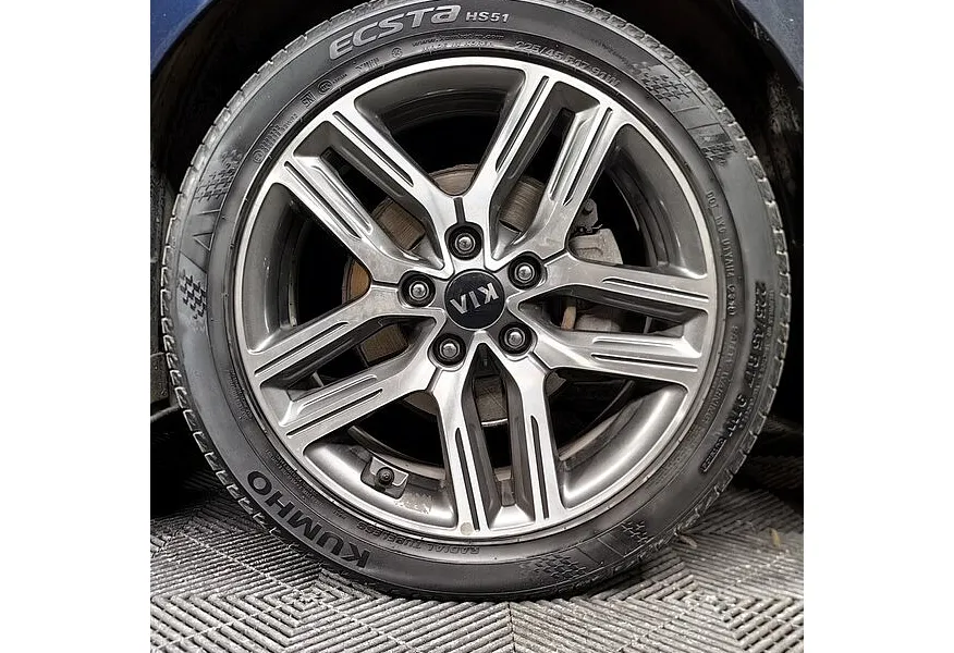 Kia Cerato 2.0 MPI AT (150 л.с.) Premium Plus Синий в АВИЛОН. Слайд №9