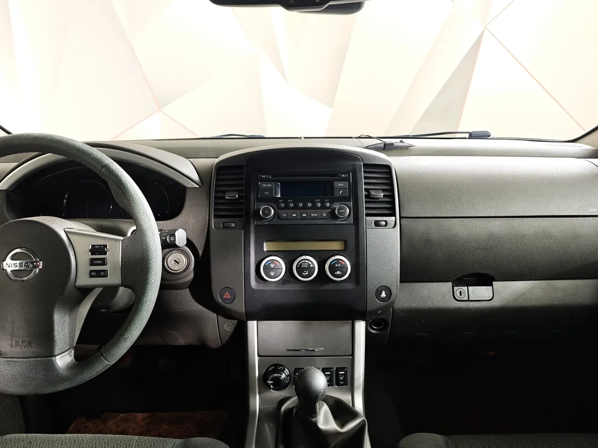 Nissan Pathfinder 2.5 dCi Turbo AT AWD (190 л.с.) Черный в АВИЛОН. Слайд №15