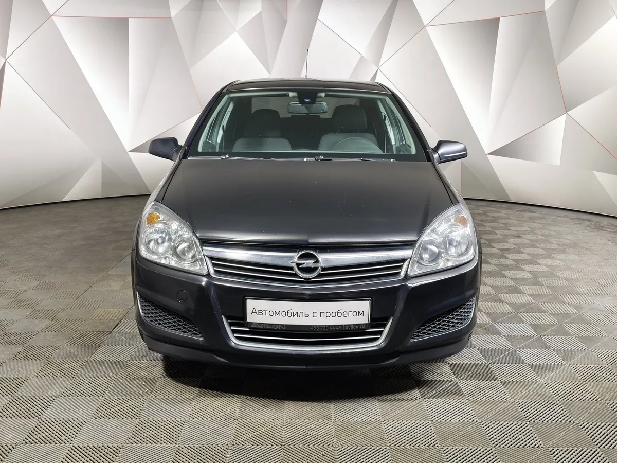 Opel Astra 1.6 Easytronic (115 л.с.) base Черный в АВИЛОН. Слайд №7