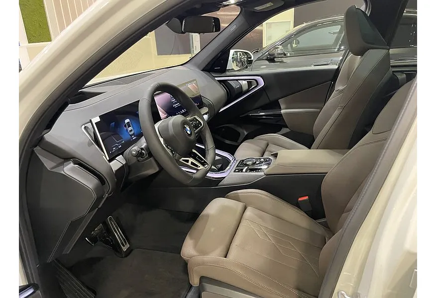 BMW X3 xDrive20i AT (190 л.с.) Белый в АВИЛОН. Слайд №8