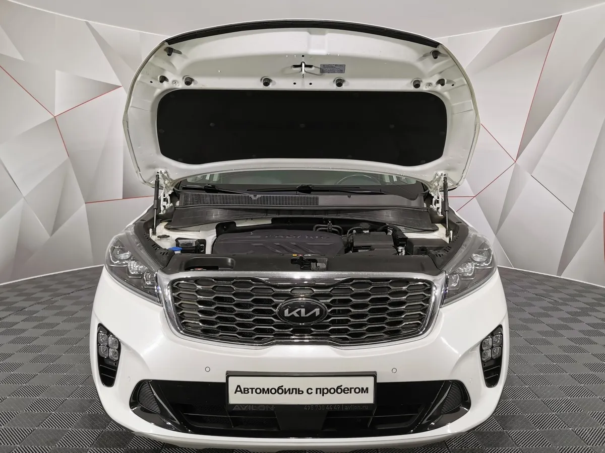 Kia Sorento 2.2 D AT AWD (5 мест) (200 л.с.) Prestige Белый в АВИЛОН. Слайд №11