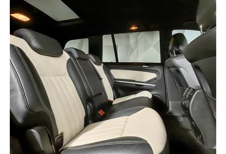 Mercedes-Benz GL 350 CDI BlueEFFICIENCY 7G-Tronic 4MATIC (224 л.с.) Черный в АВИЛОН. Слайд №16