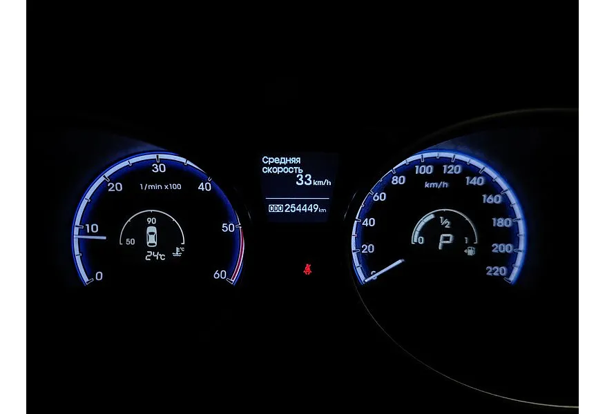 Hyundai ix35 2.0 CRDi AT 4WD (184 л.с.) Comfort + Navi Белый в АВИЛОН. Слайд №17