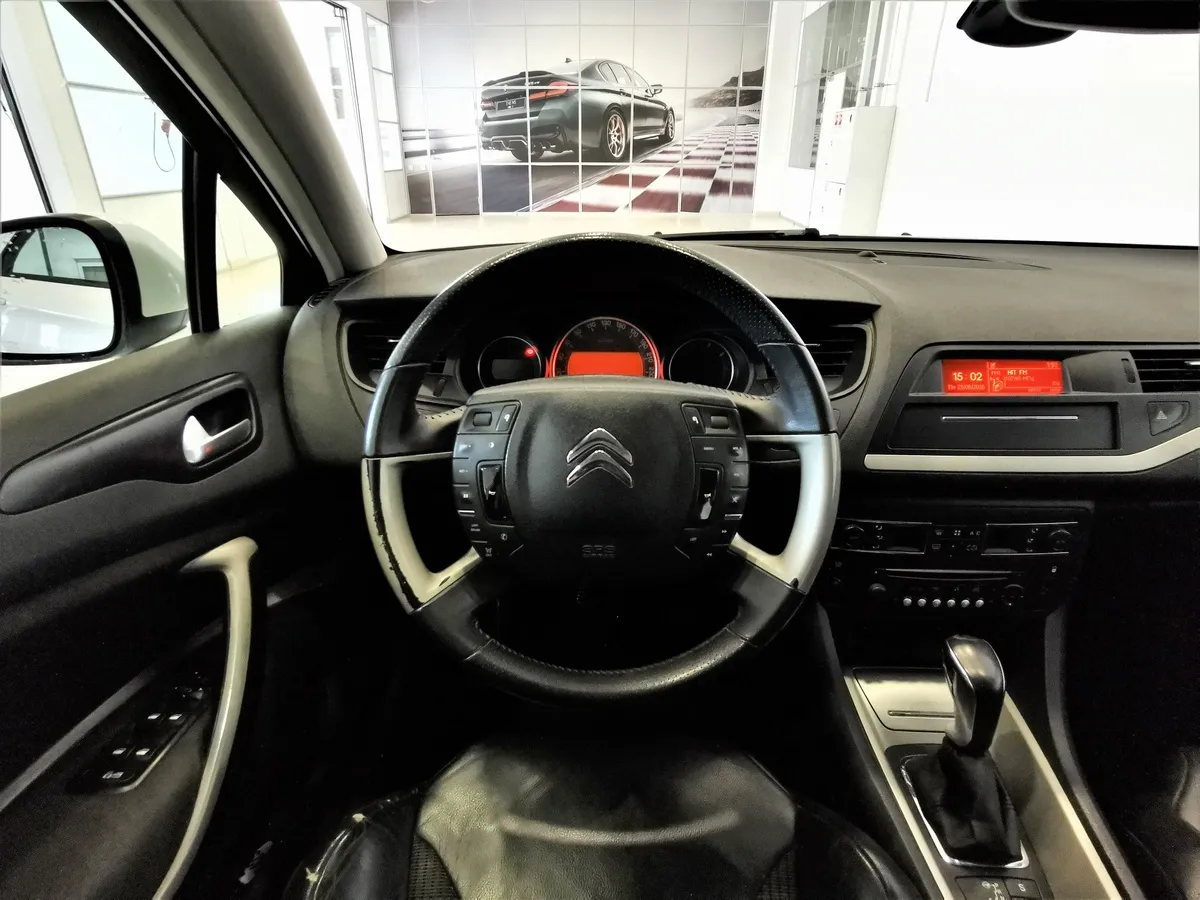 Citroen C5 1.6 THP AT (150 л.с.) Белый в АВИЛОН. Слайд №19