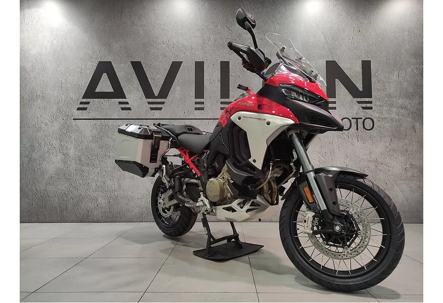 Ducati Multistrada V4 1158 см³ (170 л.с.) (170) 1158 Красный в АВИЛОН. Слайд №2