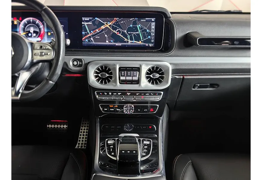 Mercedes-Benz G-Класс G 63 AMG Speedshift 4Matic (585 л.с.) Черный в АВИЛОН. Слайд №15