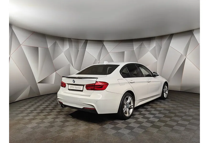 BMW 3 серия 320i xDrive AT (184 л.с.) M Sport Белый в АВИЛОН. Слайд №6