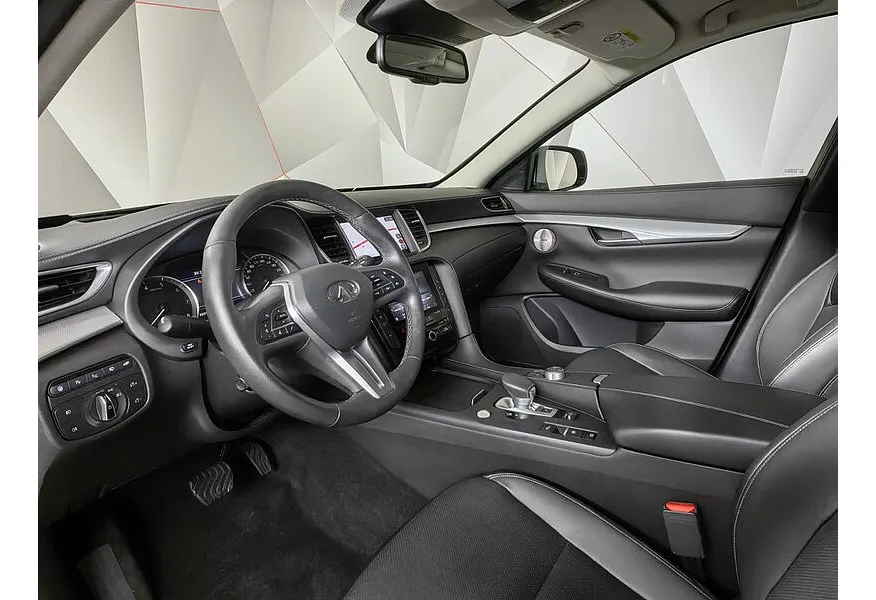 Infiniti QX50 2.0 VC-T CVT AWD (249 л.с.) Essential Белый в АВИЛОН. Слайд №19