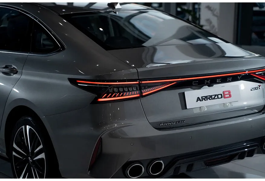 Chery Arrizo 8 1.6T DCT (150 л.с.) Ultra Black Серебристый в АВИЛОН. Слайд №14
