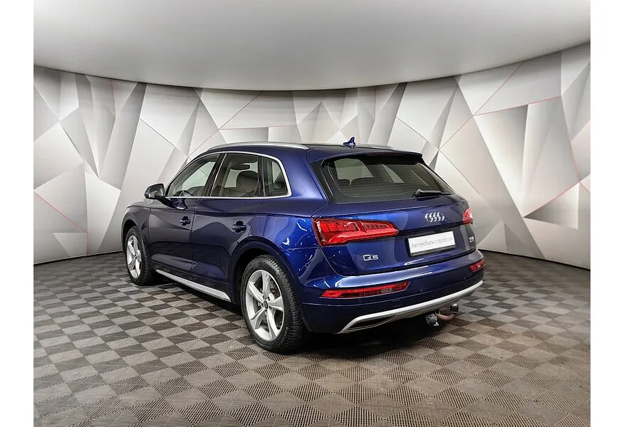 Audi Q5 2.0 TFSI S tronic quattro (249 л.с.) Design Синий в АВИЛОН. Слайд №7