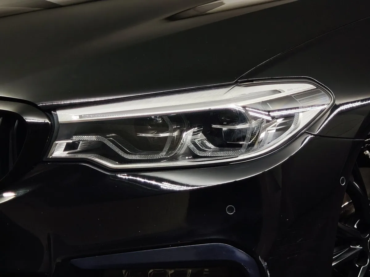 BMW 5 серия 530i xDrive Steptronic (249 л.с.) Черный в АВИЛОН. Слайд №8 BMW 5 серия 530i xDrive Steptronic (249 л.с.) Черный в АВИЛОН. Слайд №8