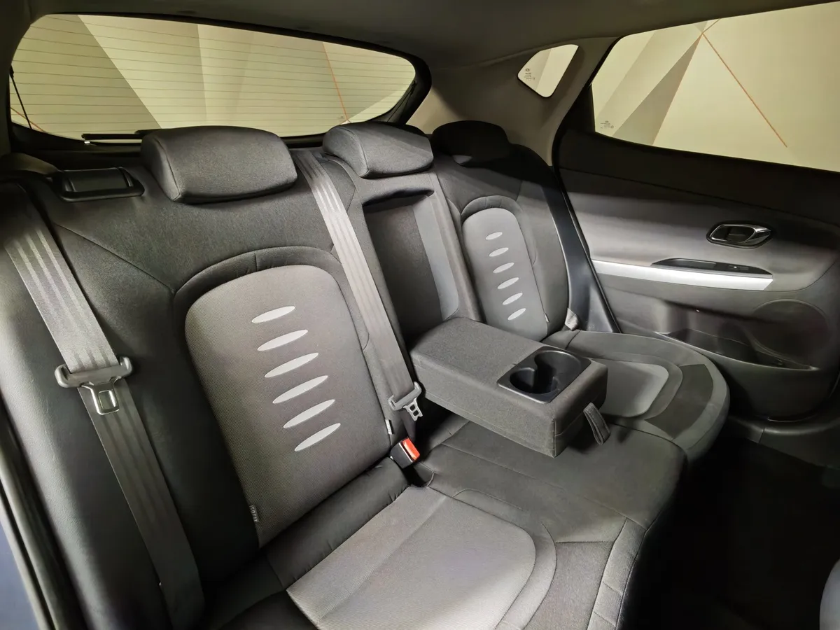 Kia Ceed 1.6 AT (129 л.с.) Синий в АВИЛОН. Слайд №17