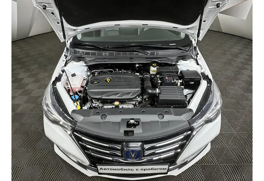 Changan Alsvin 1.5 DSG 2WD (97 л.с.) DLX Белый в АВИЛОН. Слайд №11