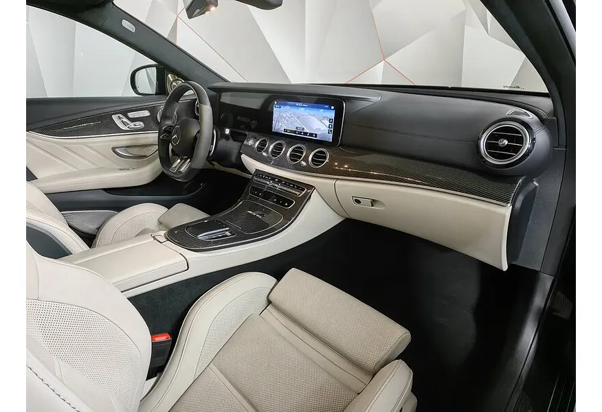 Mercedes-Benz E-Класс E 63 S AMG 4MATIC+ 9G-TRONIC (612 л.с.) Особая серия Черный в АВИЛОН. Слайд №13