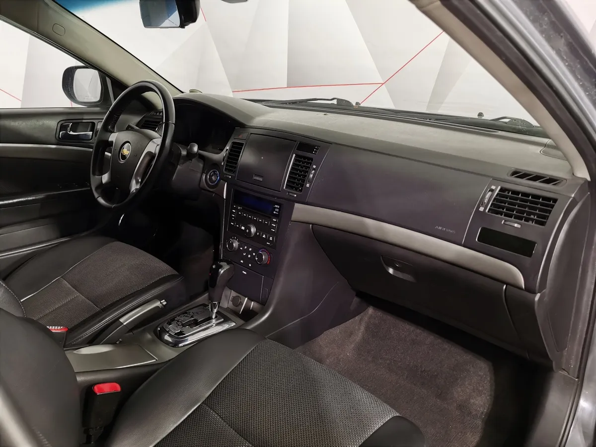 Chevrolet Epica 2.0 MT (143 л.с.) Серый в АВИЛОН. Слайд №12