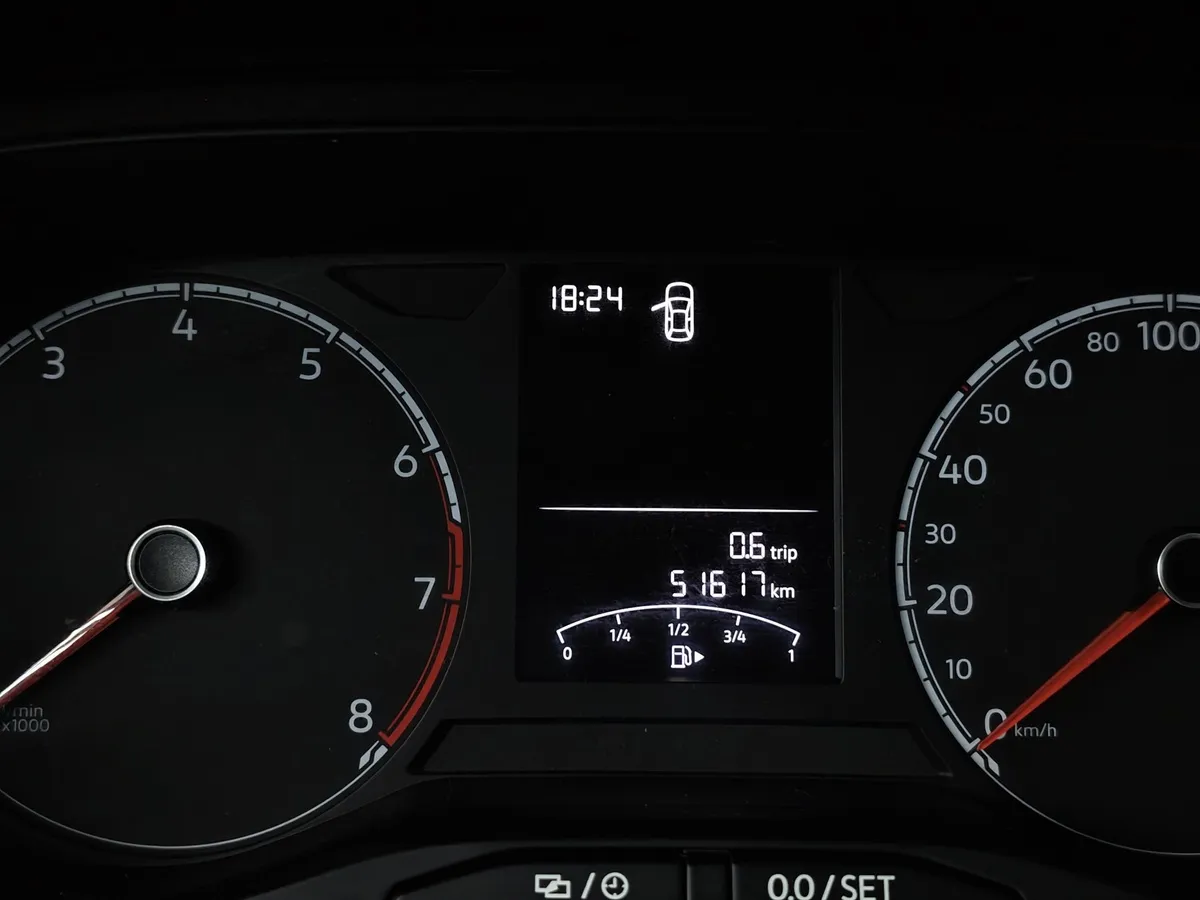 Volkswagen Polo 1.6 MPI AT (110 л.с.) Respect + Комфорт Белый в АВИЛОН. Слайд №18