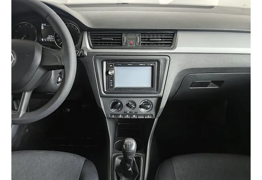 АВИЛОН - Skoda Rapid 1.6 MT (90 л.с.) Белый - slide 12